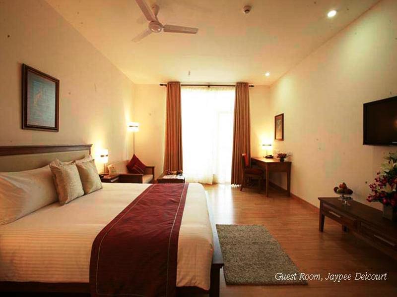 Jaypee Delcourt Hotel Greater Noida Ngoại thất bức ảnh